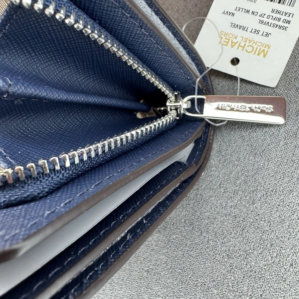 Michael Michael Kors Jet Set Travel Navy Leather Zip Wallet | NWT - Picture 12 of 13